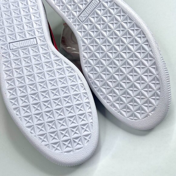 PUMA Women's Suede Classic Low Rise - Picture 11 of 13